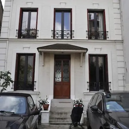 Holiday home Maison Proche Stade De France Et Village Olympique